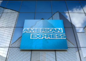 American Express Surpreende com Projeções Positivas e Receitas Recordes para 2024