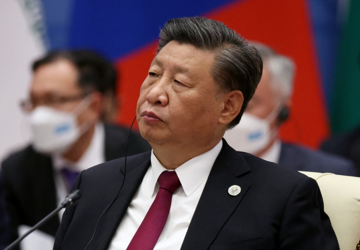 Xi Jinping Anuncia Prioridades para o Desenvolvimento Financeiro na China