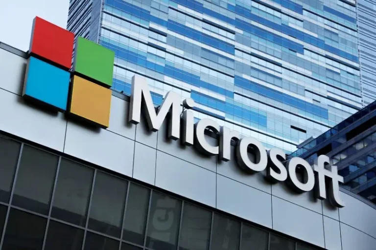 Microsoft Adverte Sobre Campanhas Online Russas para Influenciar Eleições nos EUA
