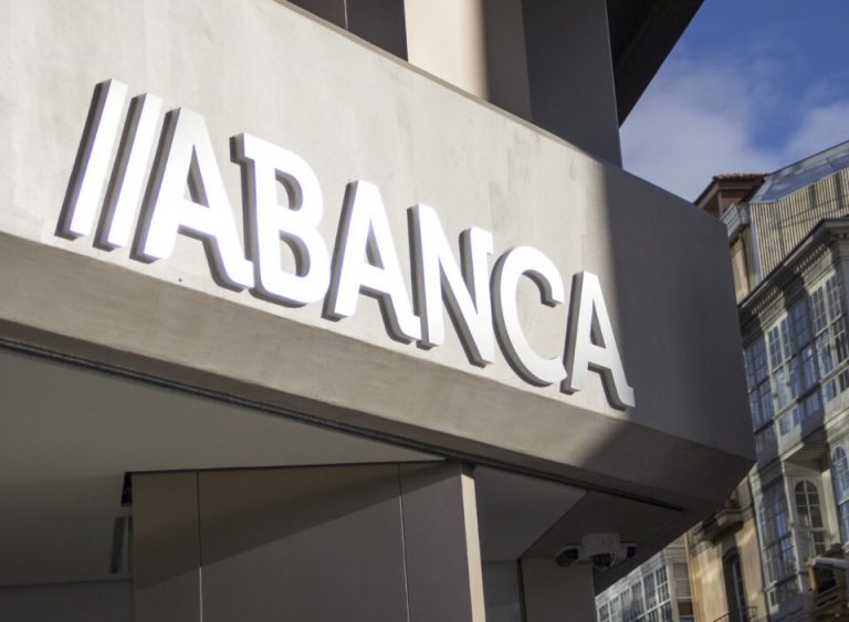 Abanca: Una historia de éxito financiero y estratégico en 2023