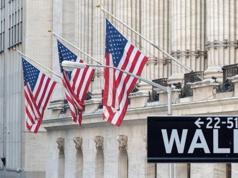 Análises de Wall Street: Revisões de Classificações e Preços-Alvo de Adobe, Oracle, Zscaler e Outras Empresas