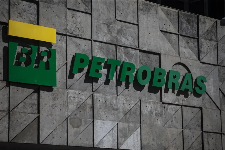 Petrobras Assina Acordo com Yara Brasil para Potencial Parceria em Fertilizantes e Descarbonização