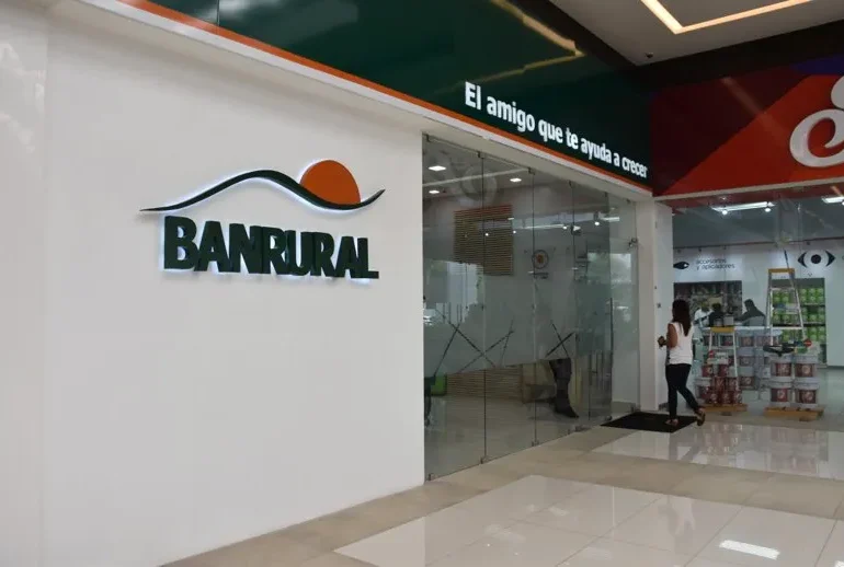 Banrural: Más que un Banco, un Socio de la Sostenibilidad en Guatemala