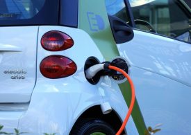 União Europeia Impõe Tarifas sobre Importações de Veículos Elétricos da China