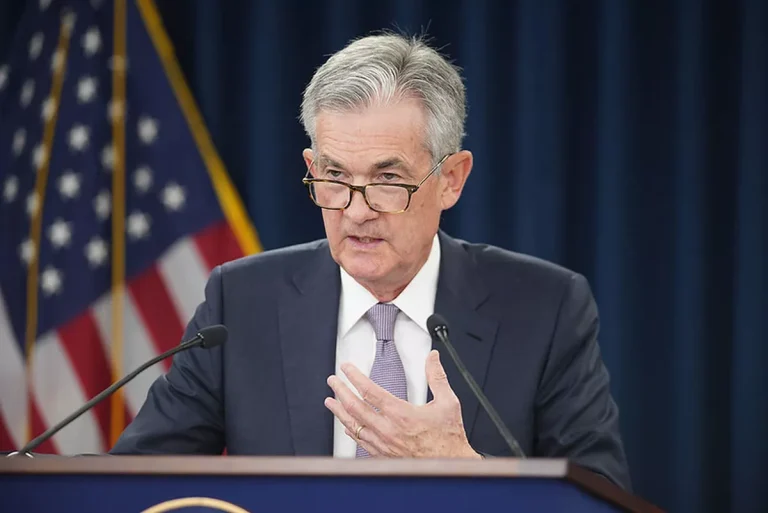 Futuros de Wall Street Estáveis Antes dos Dados Revisados de Emprego