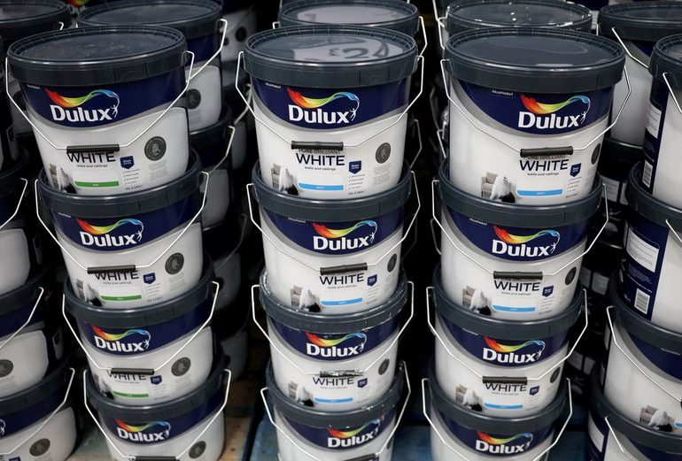 Akzo Nobel Planeja Cortar 2 Mil Empregos para Reduzir Custos