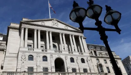 Banco da Inglaterra pode cortar juros por pressões inflacionárias