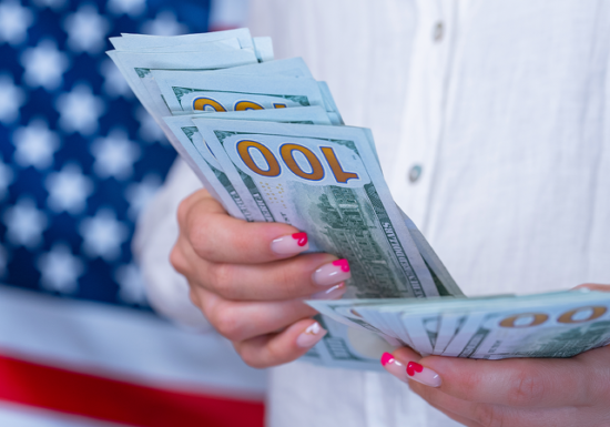 Tarifa dos EUA preocupa setores, diz Política Econômica