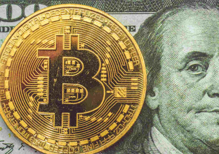 Preço do Bitcoin cai após tarifas impostas por Trump