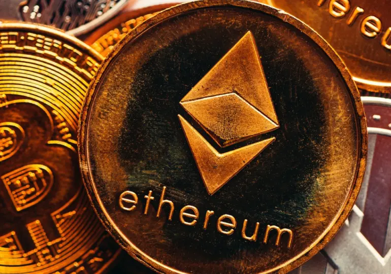 ETFs de Ether superam Bitcoin com forte demanda nos EUA
